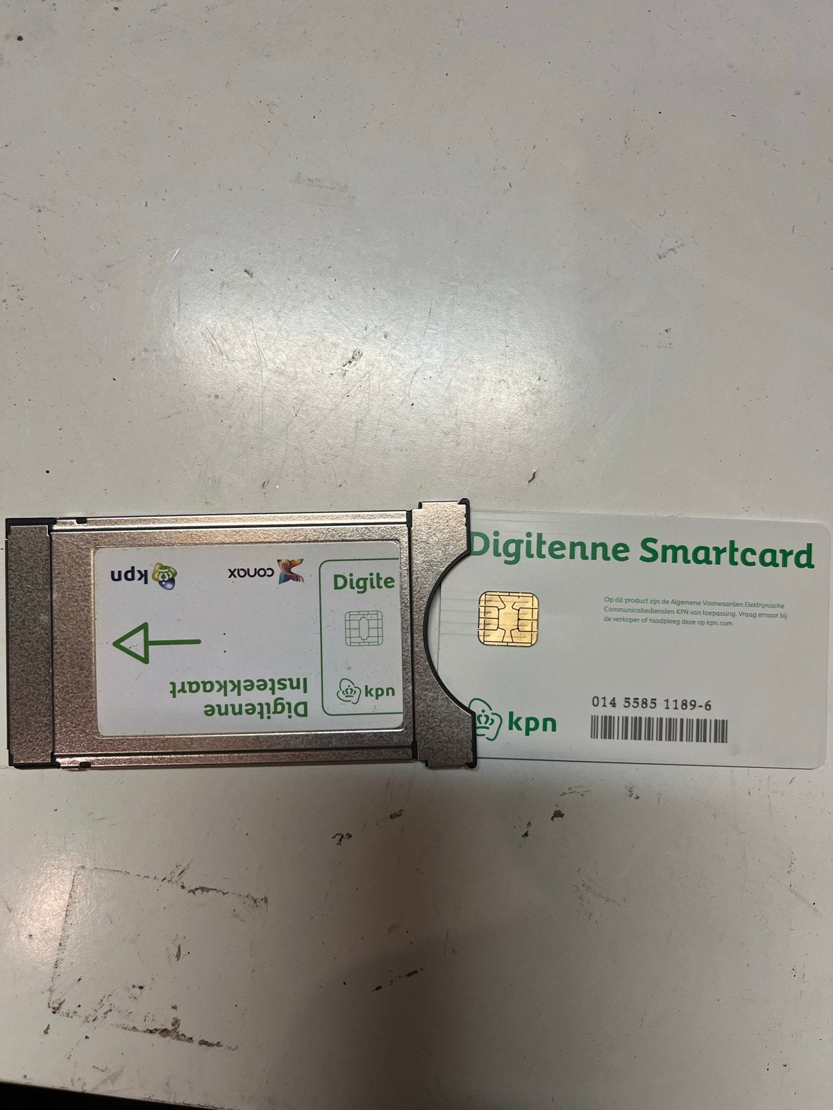 KPN Digitenne Insteekkaart met Smartcard, Ophalen of Verzenden, Gebruikt, Decoder