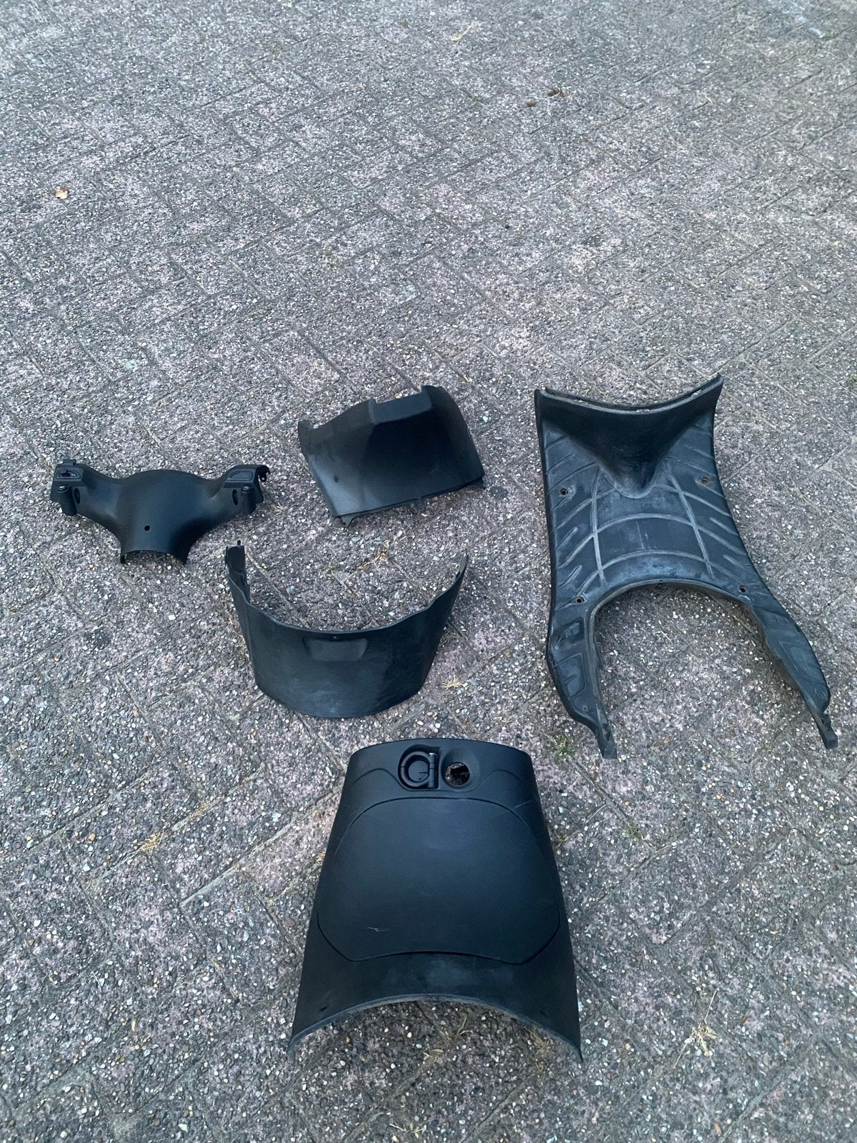 Piaggio Zip binnenkappen set - Gebruikt set/los te koop, Ophalen of Verzenden, Gebruikt, Kap, Piaggio