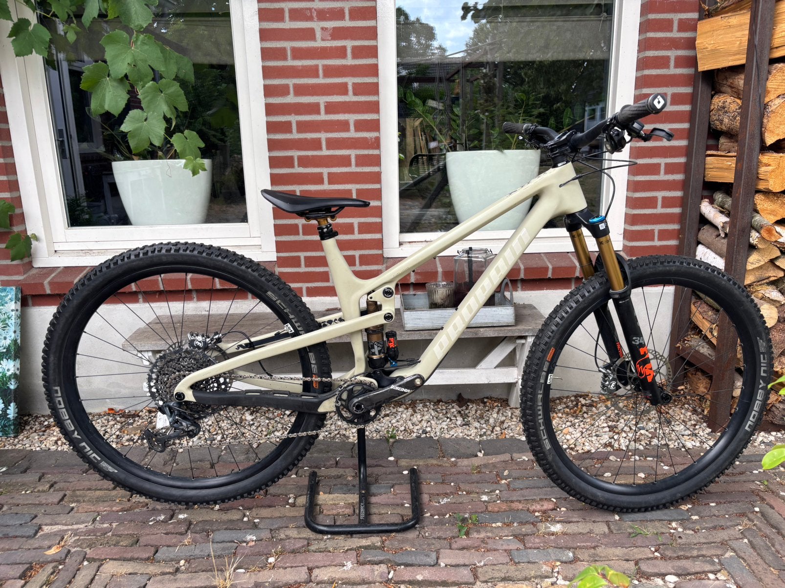 Propain Hugene carbon 2023 maat L, Fietsen en Brommers, Fietsen | Mountainbikes en ATB, Gebruikt, Fully, 45 tot 49 cm, Schijfrem