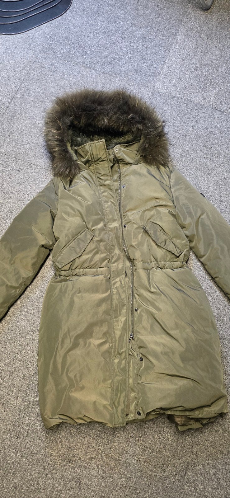 Dames winterjas, Maat 38/40 (M), Zwart, Ophalen of Verzenden, Zo goed als nieuw