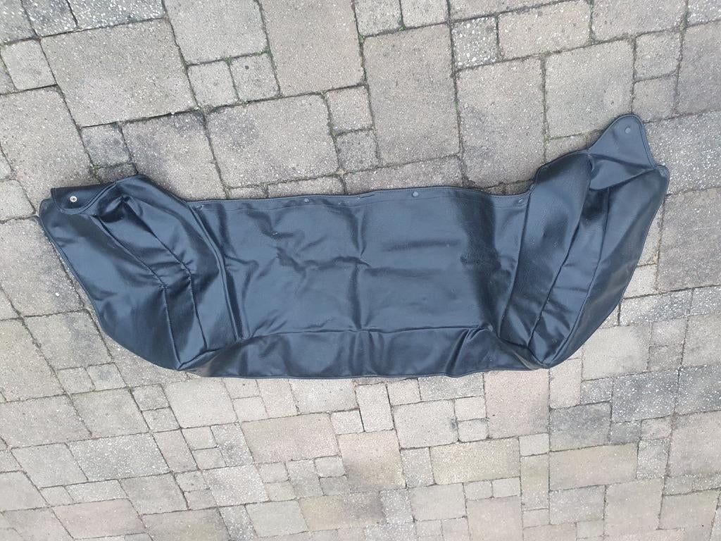 Ford escort cabrio leeren hoes voor de kap af te dekken, Ophalen of Verzenden