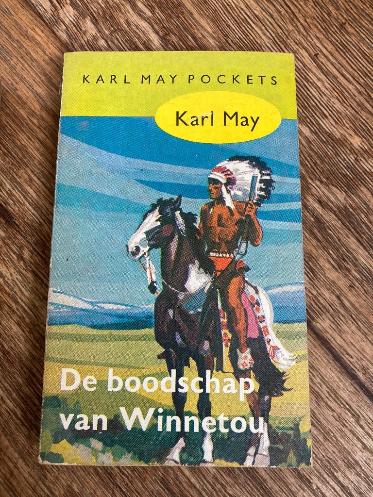 De boodschap van Winnetou -- Karl May Pockets - 2e druk 1964, Boeken, Avontuur en Actie, Ophalen of Verzenden, Gelezen, Karl May