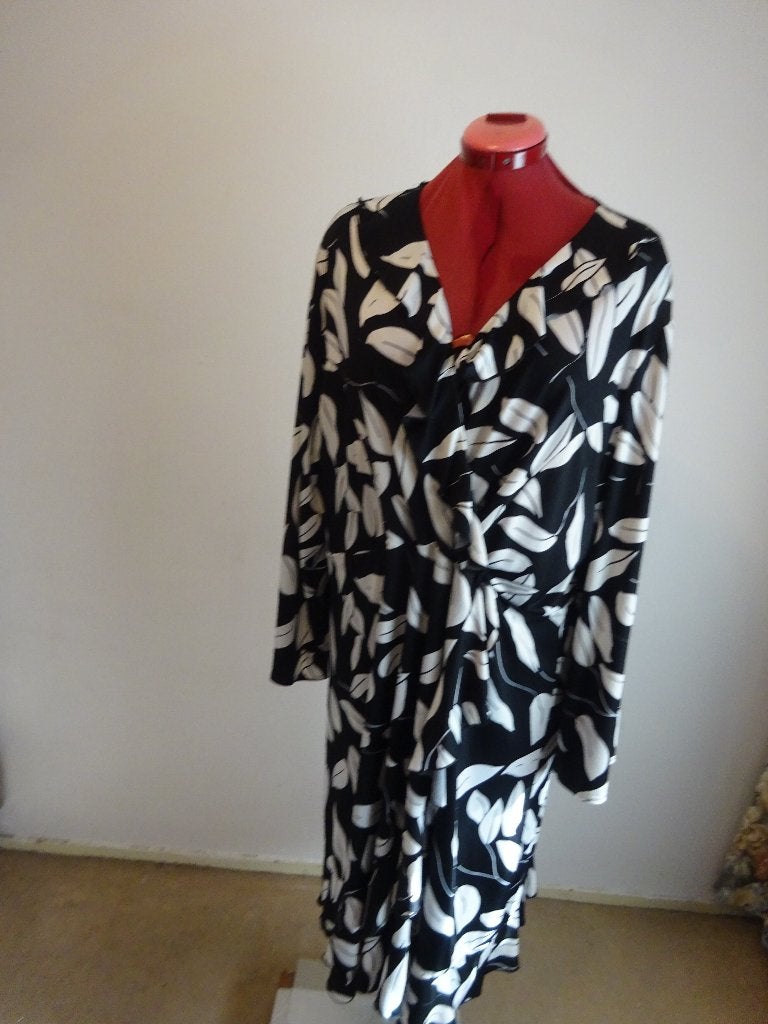 Magna midi jurk mt 56/58, Jurk, Meerkleurig, Verzenden, Magna
