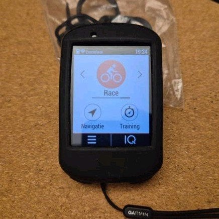 Garmin 830 Edge touchscreen + cadence + speedsensor, Fietsen en Brommers, Fietsaccessoires | Fietscomputers, Ophalen of Verzenden