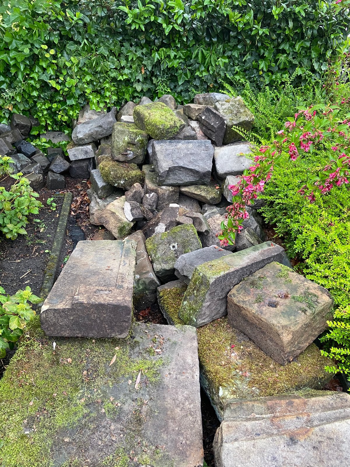 Diverse stukken bentheimer zandsteen, Tuin en Terras, Ophalen, Zo goed als nieuw