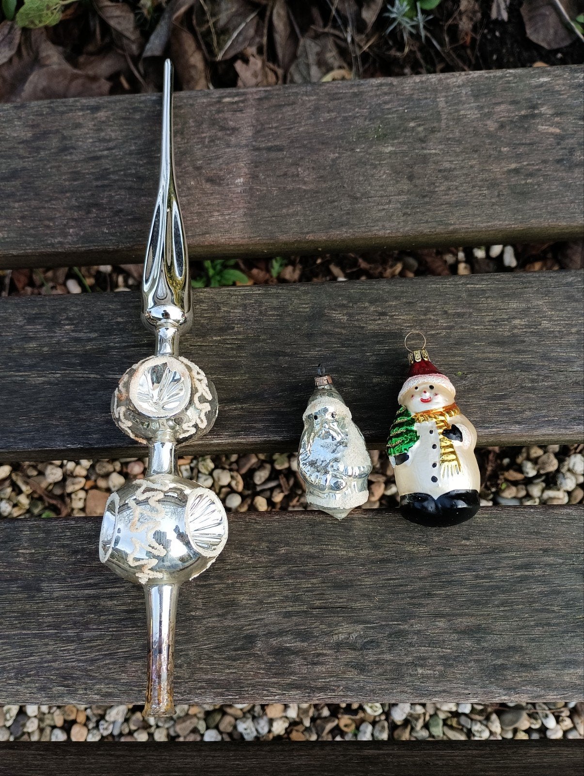 Kerstversiering Vintage, piek en 2 kerstballen, Ophalen