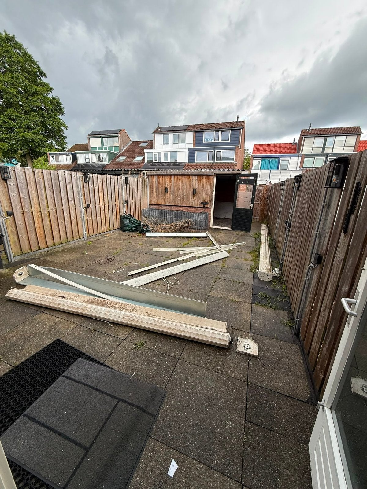Oud ijzer rolluiken/zonwering, Tuin en Terras, Schuttingen, 1 tot 2 meter, Ophalen of Verzenden, Zo goed als nieuw, 3 tot 6 meter