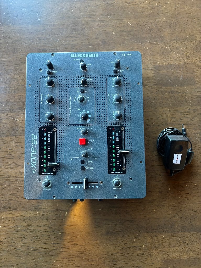 Allen & Heath Xone 22, Ophalen of Verzenden, Gebruikt, Minder dan 5 kanalen