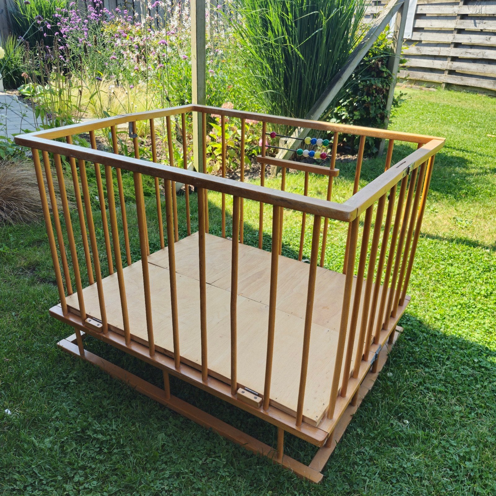 Vintage opklapbare box, Kinderen en Baby's, Ophalen, Gebruikt