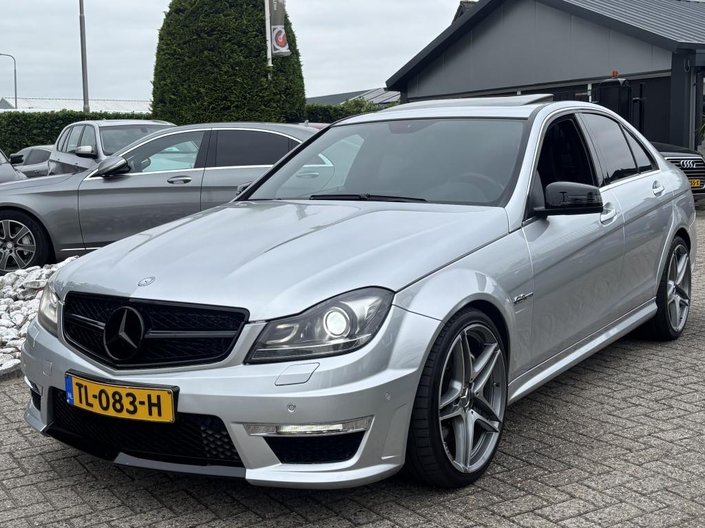 Mercedes-Benz C-Klasse C63 AMG 6.2 V8 Sedan 2009 Facelift P3, Auto's, Mercedes-Benz, Automaat, Leder, Bedrijf, 458 pk