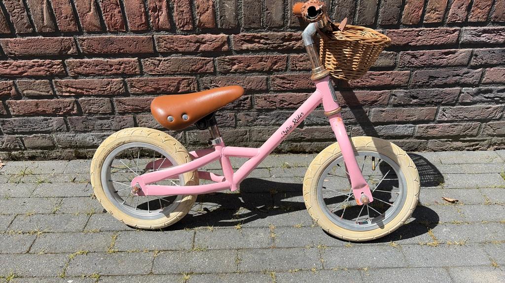 Loopfiets retro rider roze, Ophalen, Gebruikt, Minder dan 16 inch