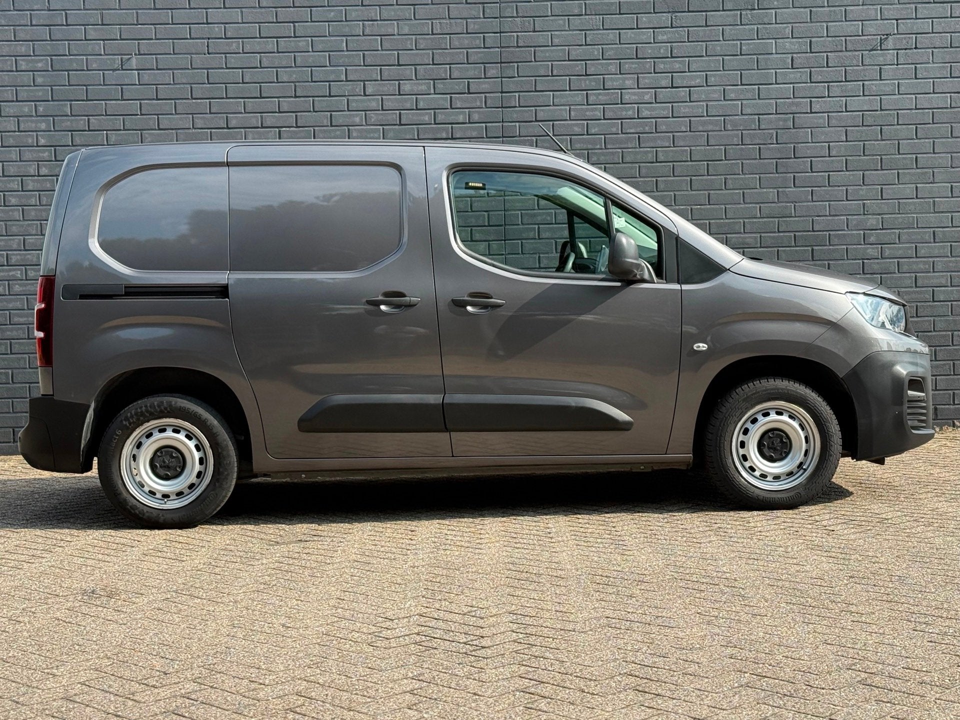 Peugeot Partner 1.5 BlueHdi Bj 2021 3-Zits Airco Navi Pdc Ne, Voorwielaandrijving, Stof, Gebruikt, 1295 kg
