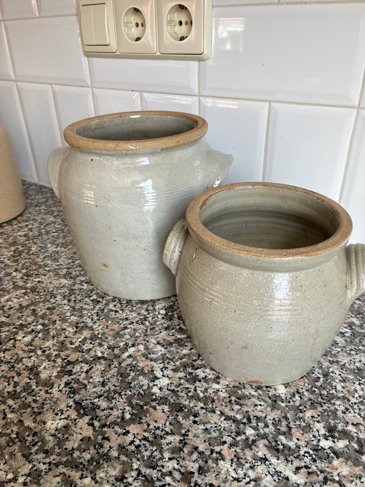 Set van 2 antieke franse grespotten, Ophalen of Verzenden