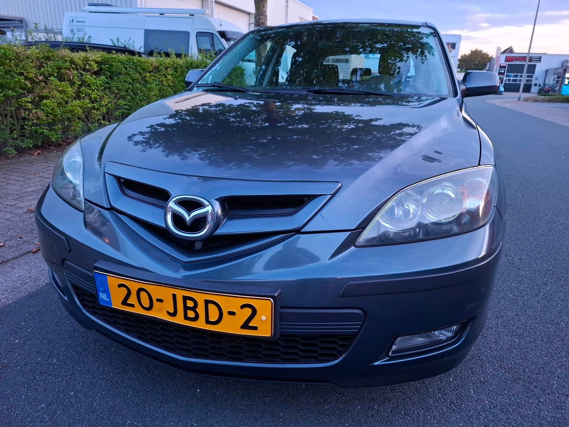 Mazda 3 1.6 Active CLIMA/CRUISE/5 DEURS!, Voorwielaandrijving, Gebruikt, Zwart, 4 cilinders