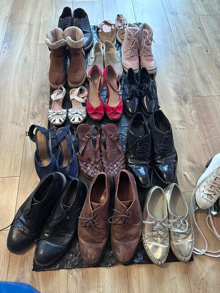 Schoenen, Ophalen of Verzenden, Zo goed als nieuw, Sneakers of Gympen