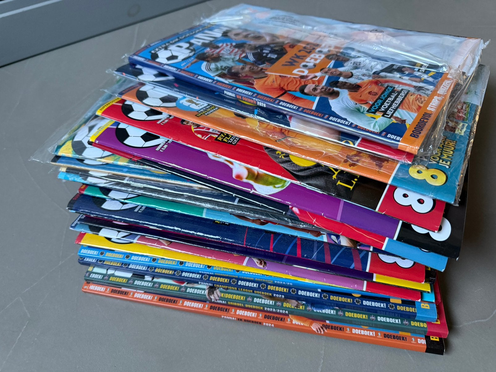 Grote stapel Panna tijdschriften, nieuw in plastic, Ophalen, Zo goed als nieuw