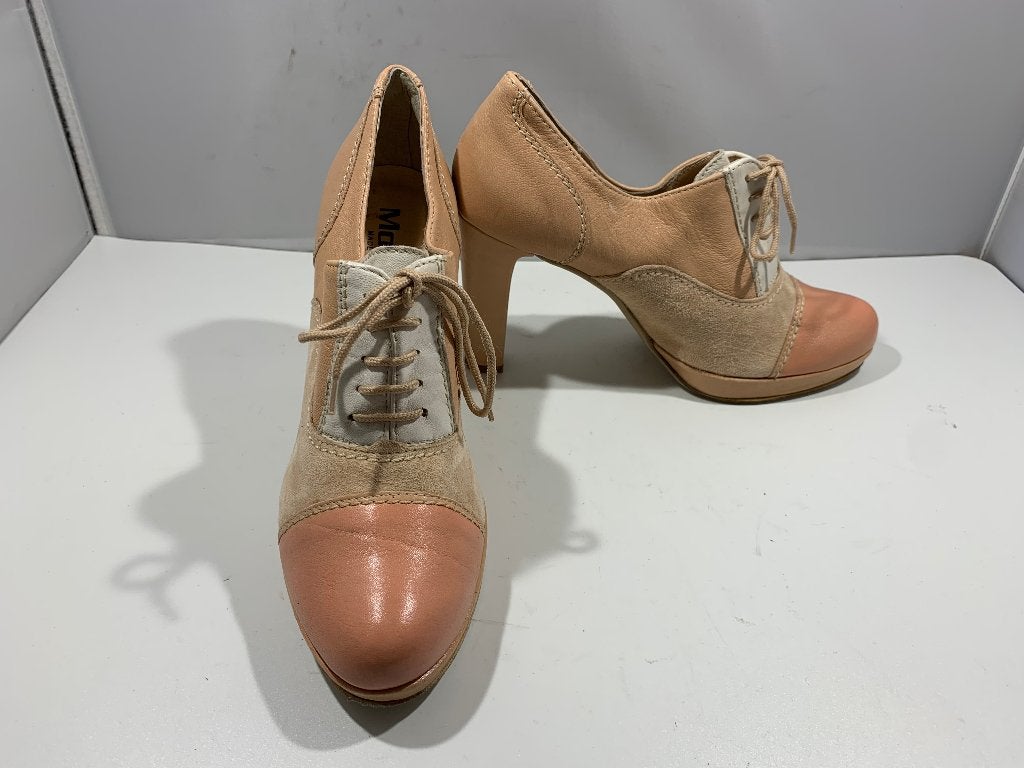 Moccio, maat 38, super gave schoenen in een zalmkleur, Moccio, Overige kleuren, Verzenden, Zo goed als nieuw