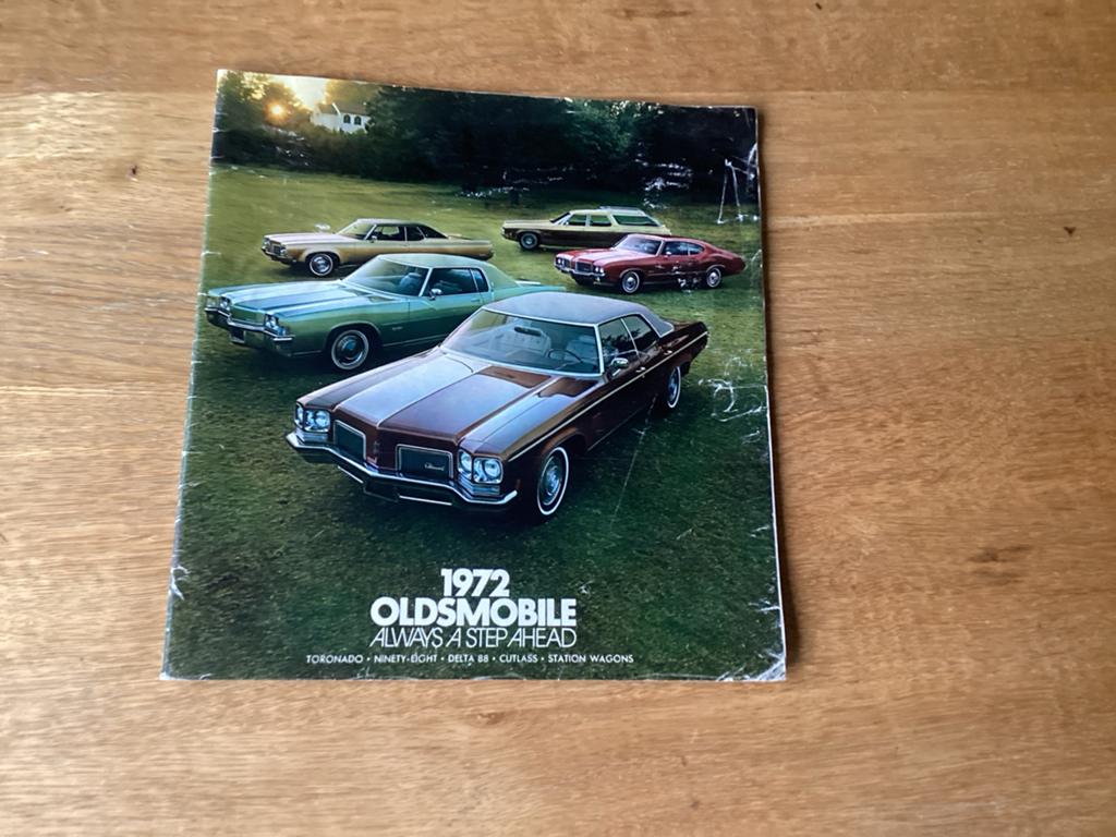 Oldsmobile brochure 1972 - Always a Step Ahead, Ophalen of Verzenden, Gelezen, Overige merken