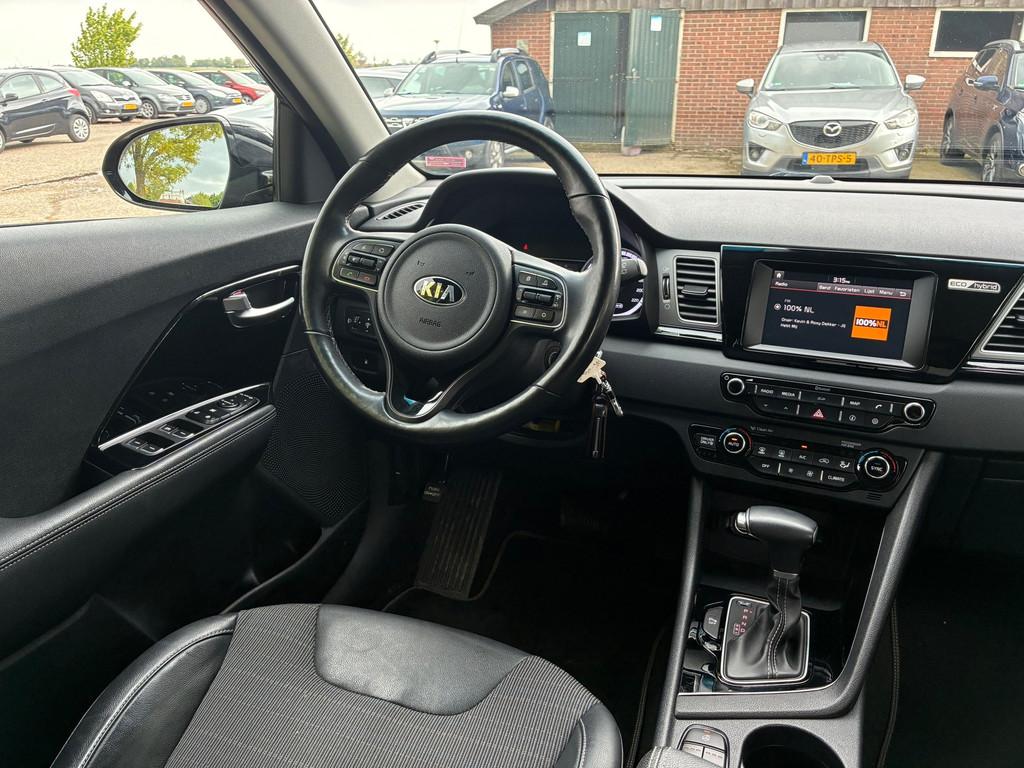 Kia Niro 1.6 GDi Hybrid BusinessLine | Camera + Carplay + St, Gebruikt, Euro 6, Zwart, Leder