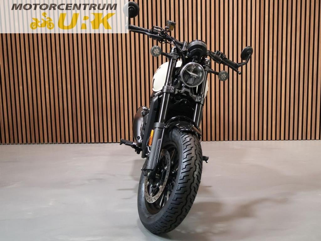 CFMOTO 450 CLC BOBBER (bj 2026), Motoren, 450 cc, 2 cilinders, Bedrijf, Onbekend