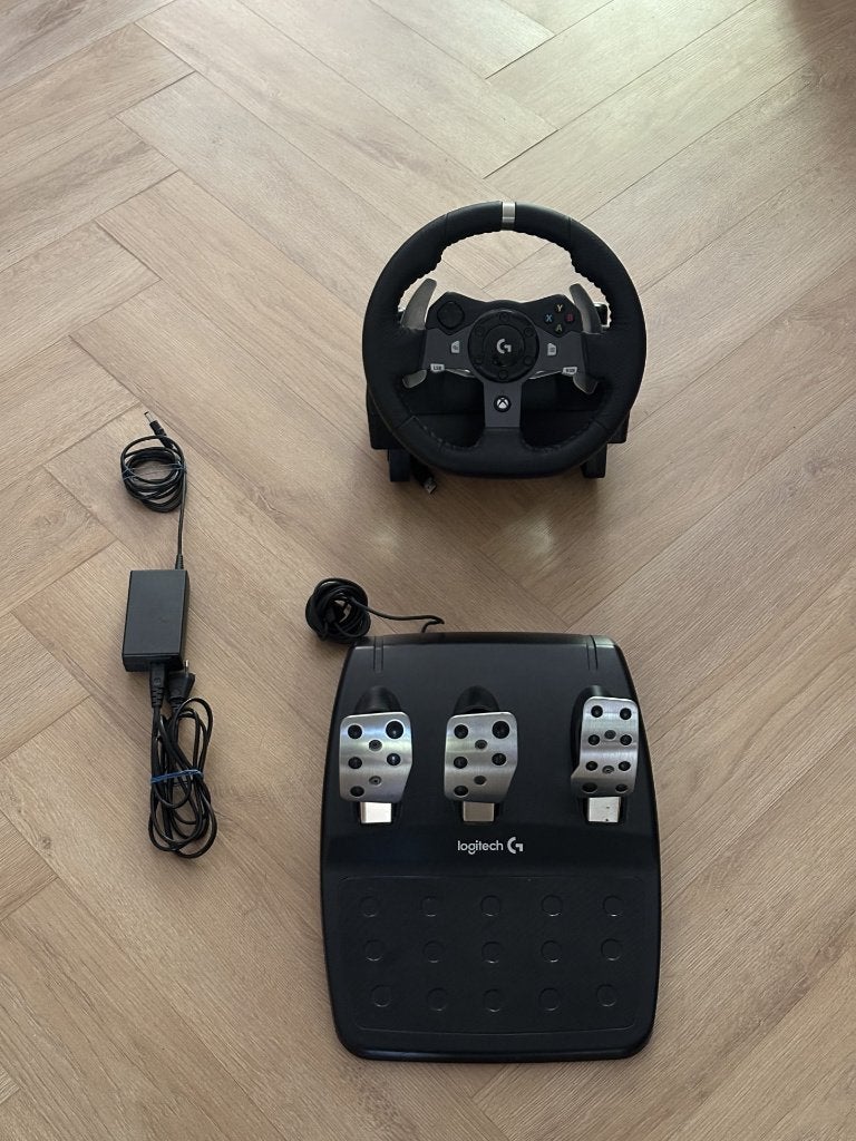 Logitech G920 Driving Force Racing Wheel voor Xbox/PC, Computers en Software, Ophalen of Verzenden, Zo goed als nieuw, Logitech