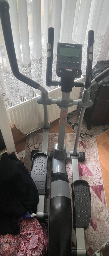 Focus Fitness Fox 3 iPlus crosstrainer, Ophalen of Verzenden, Zo goed als nieuw, Crosstrainer