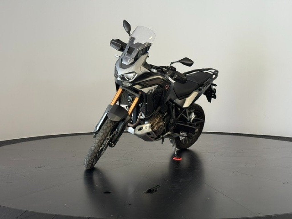 Honda africa twin  CRF1100 - Adventure sports - voet geschak, Motoren, Honda Motor Co., Ltd., Overig, Use contact form via Honda website