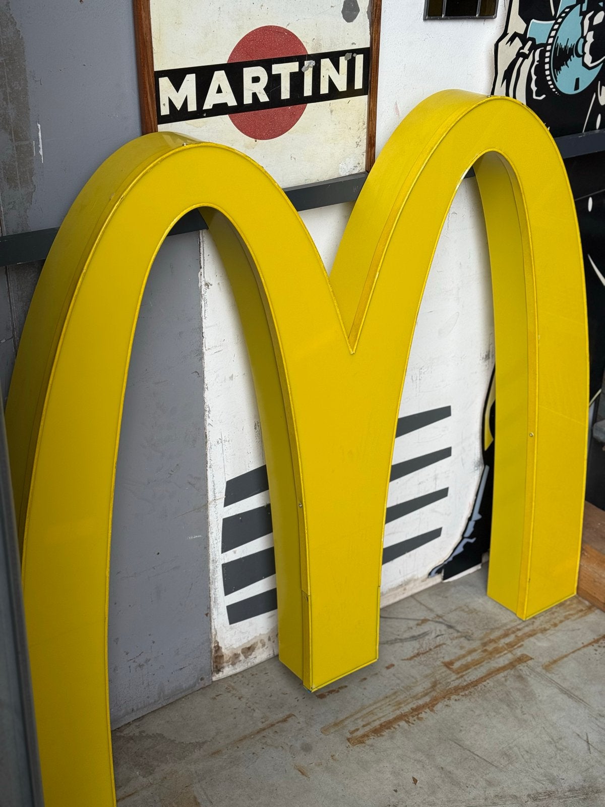 McDonald's Gevelreclame - 140x125 cm - Perfecte staat, Ophalen, Zo goed als nieuw, Reclamebord