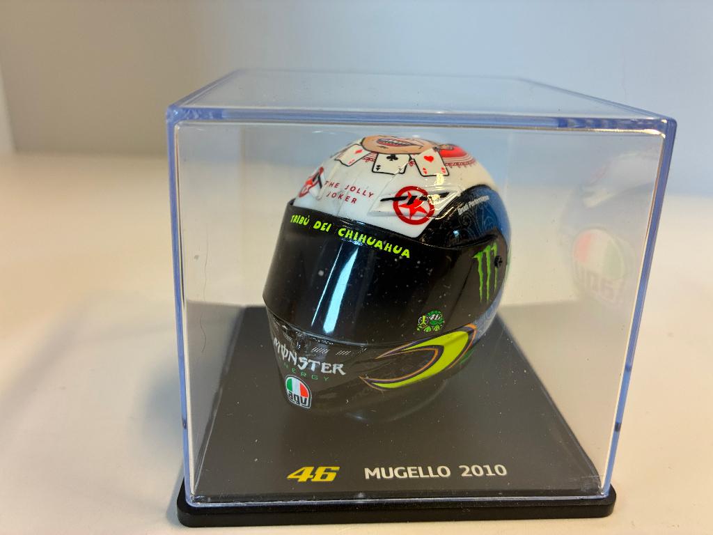 69742: Helm - MotoGP - Valentino Rossi - Mugello 2010 - 1:5, Overige typen, Zo goed als nieuw, Bachsatztstr. 54 D 72131 Ofterdingen, Germany
