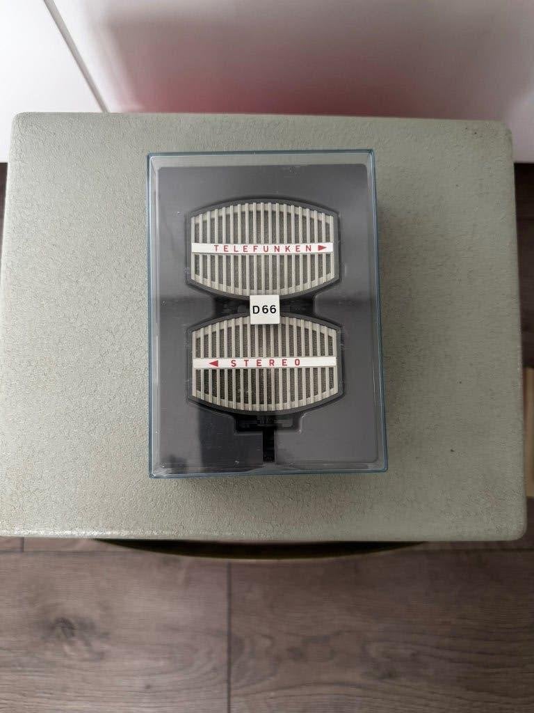 Vintage Telefunken D66 Stereo Microfoon OVP, Ophalen of Verzenden, Zo goed als nieuw, Zangmicrofoon