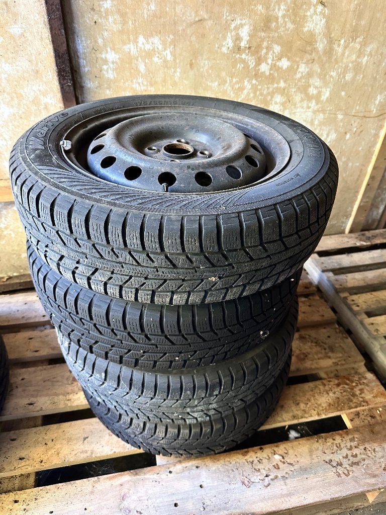 Winterbanden Yokohama Wdrive op stalen velgen, Ophalen, Gebruikt