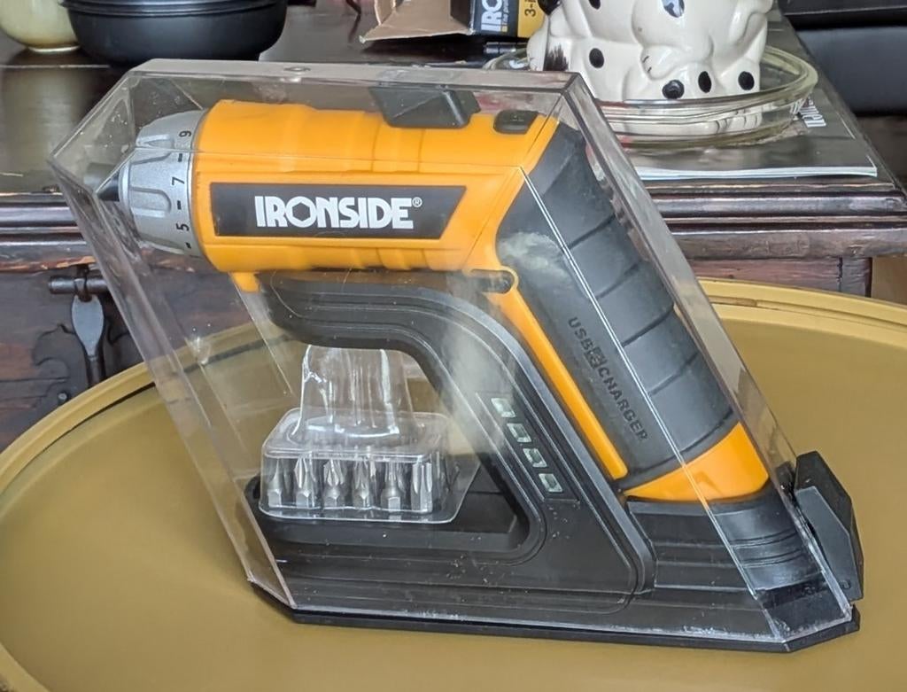 Ironside 3-in-1 Accu Schroevendraaier met Oplaadstation, Ophalen, Nieuw, Minder dan 400 watt, Boor- en Schroefmachine
