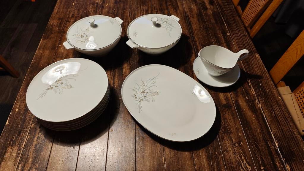 Vintage H&C Selb Bavaria Germany Servies - Elegant Design, Ophalen of Verzenden