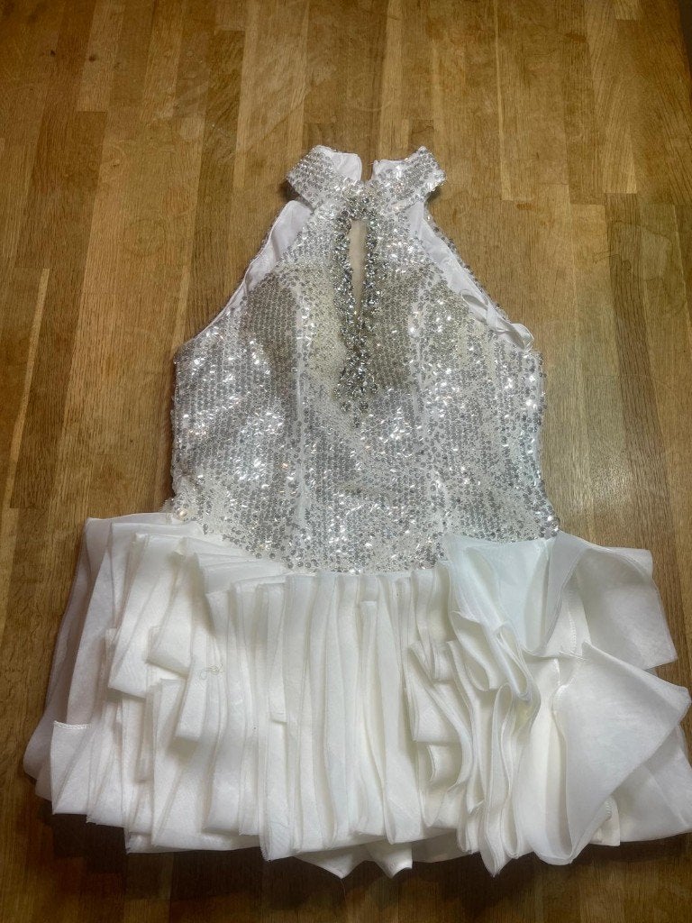 Witte gala-/promjurk met pailletten bovenstuk, Kleding | Dames, Jurken, Wit, Nieuw, Ophalen of Verzenden, Maat 36 (S)