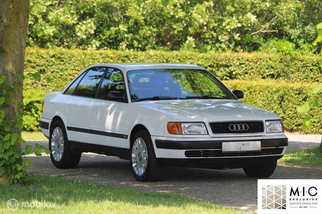 Audi 100 2.6 V6 Automaat | 81-jarige Zwitserse eigenaresse!, Stof, Gebruikt, 150 pk, Particulier