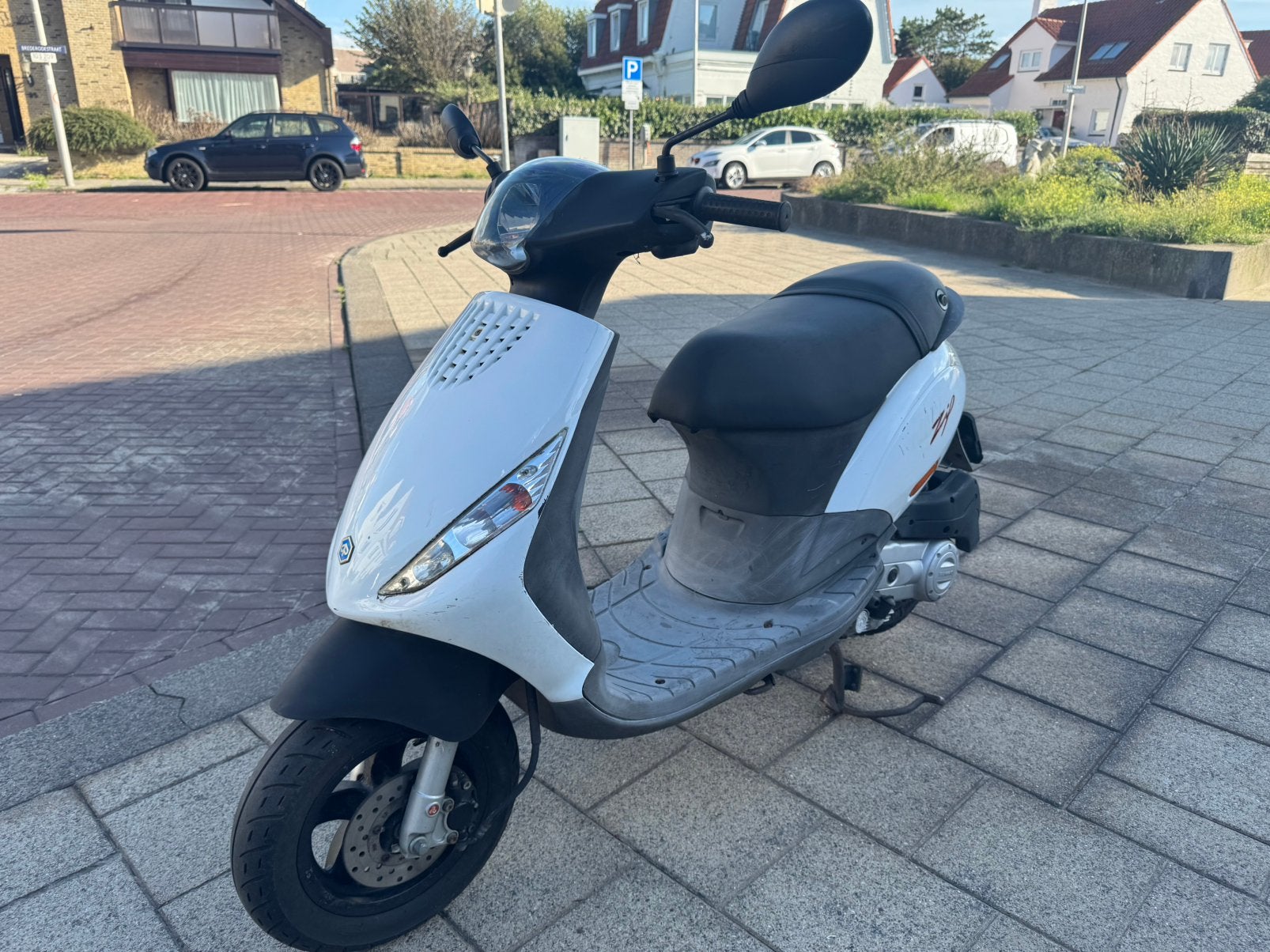 Piaggio zip 50 4T Euro 4 Snorscooter 25 km 2018, Ophalen, Piaggio, Rogierbarends@hotmail.com, Zo goed als nieuw