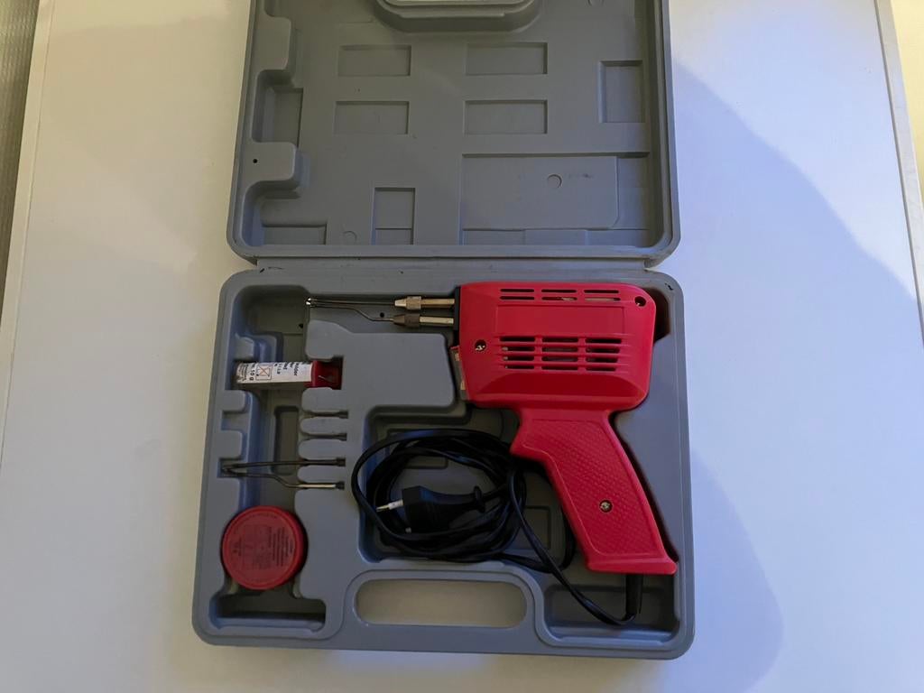 Soldeerset 220 V, Doe-het-zelf en Verbouw, Gereedschap | Overige machines, Ophalen of Verzenden, Gebruikt