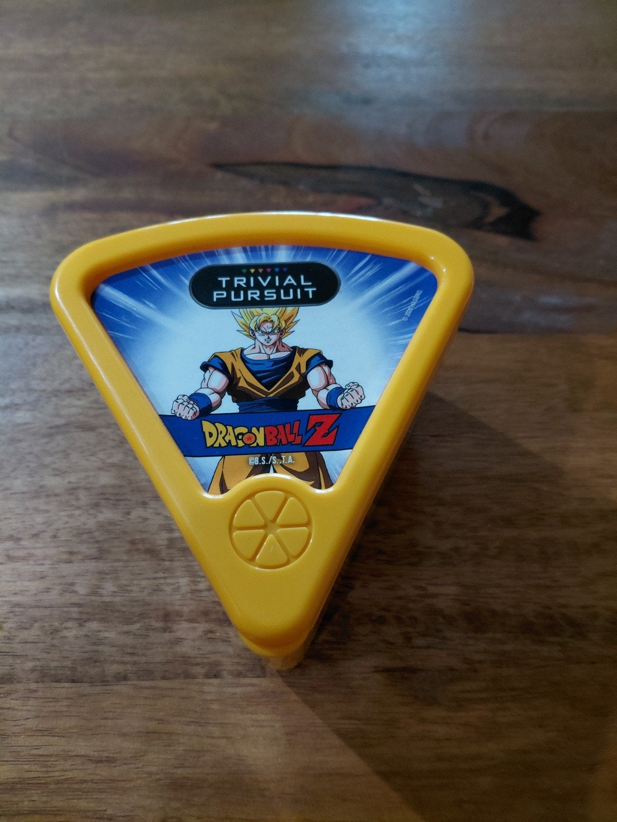Trivial Pursuit Dragon Ball Z Reisspel, Hobby en Vrije tijd, Gezelschapsspellen | Bordspellen, Ophalen, Zo goed als nieuw, Een of twee spelers