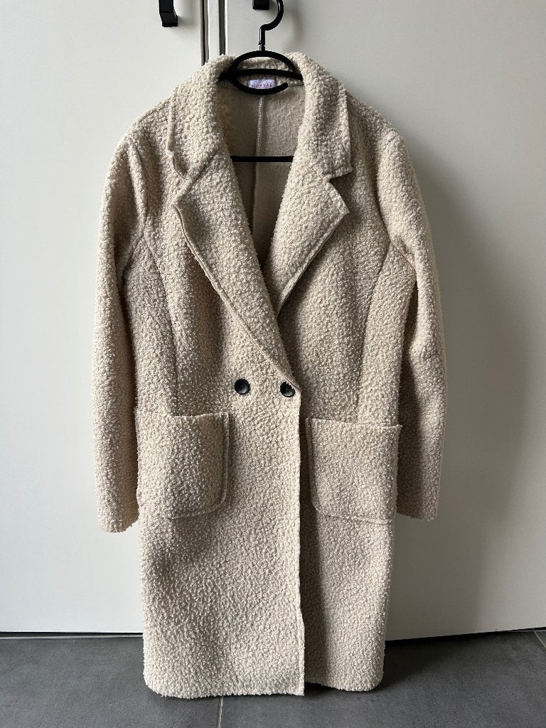 Tussendoor jas teddy bouclé one size, Kleding | Dames, Ophalen of Verzenden, Zo goed als nieuw, Beige