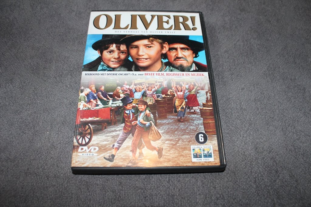 DVD Oliver!, Gebruikt, Overige genres, Ophalen of Verzenden, 1940 tot 1960