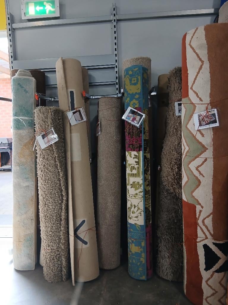 Gebruikte vloerkleden, (vintage, boho, modern, basic, effen), Ophalen, Gebruikt, Modern klassiek vintage retro, .