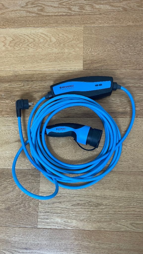 Nieuwe MENNEKES Type 2 laadkabel 8 meter – 230v/13a, Auto diversen, Ophalen of Verzenden, Nieuw, Laadkabel