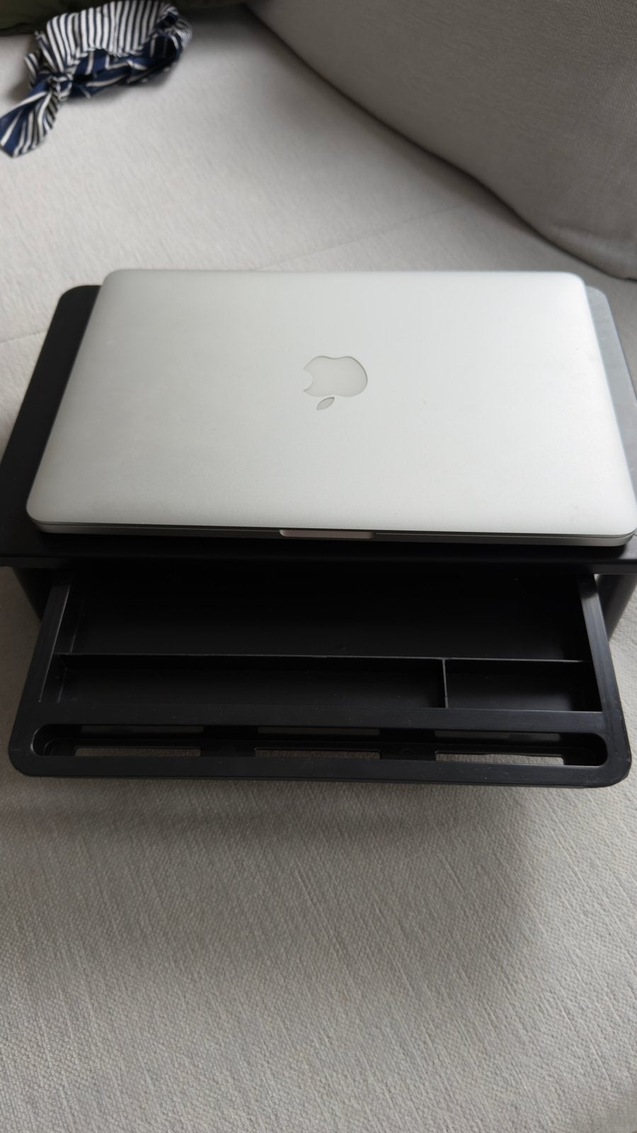 Laptopstandaard met lade - Ergonomisch en praktisch, Ophalen, Zo goed als nieuw, In hoogte verstelbaar