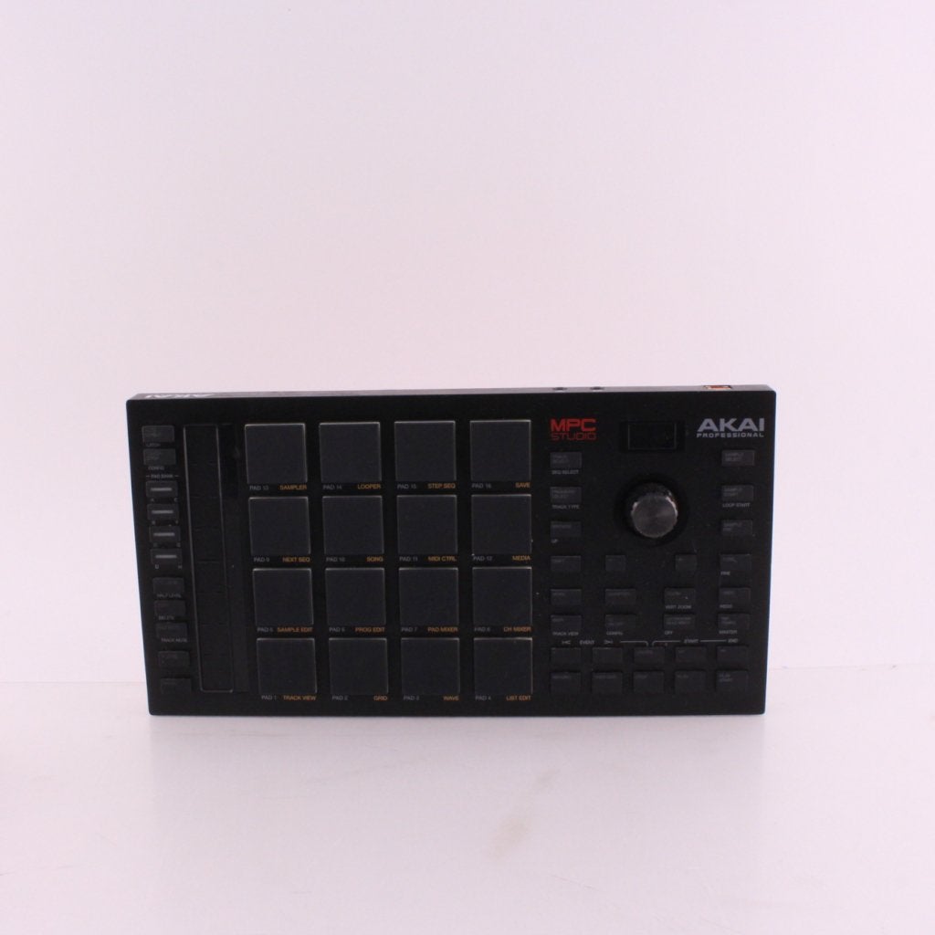 AKAI Professional MPC Studio | A-Grade, Muziek en Instrumenten, Mengpanelen, Akai, Gebruikt, Support@akai.com, Akai Professional
200 Scenic View Drive
Suite 201
Cumberland, RI 02864
United States