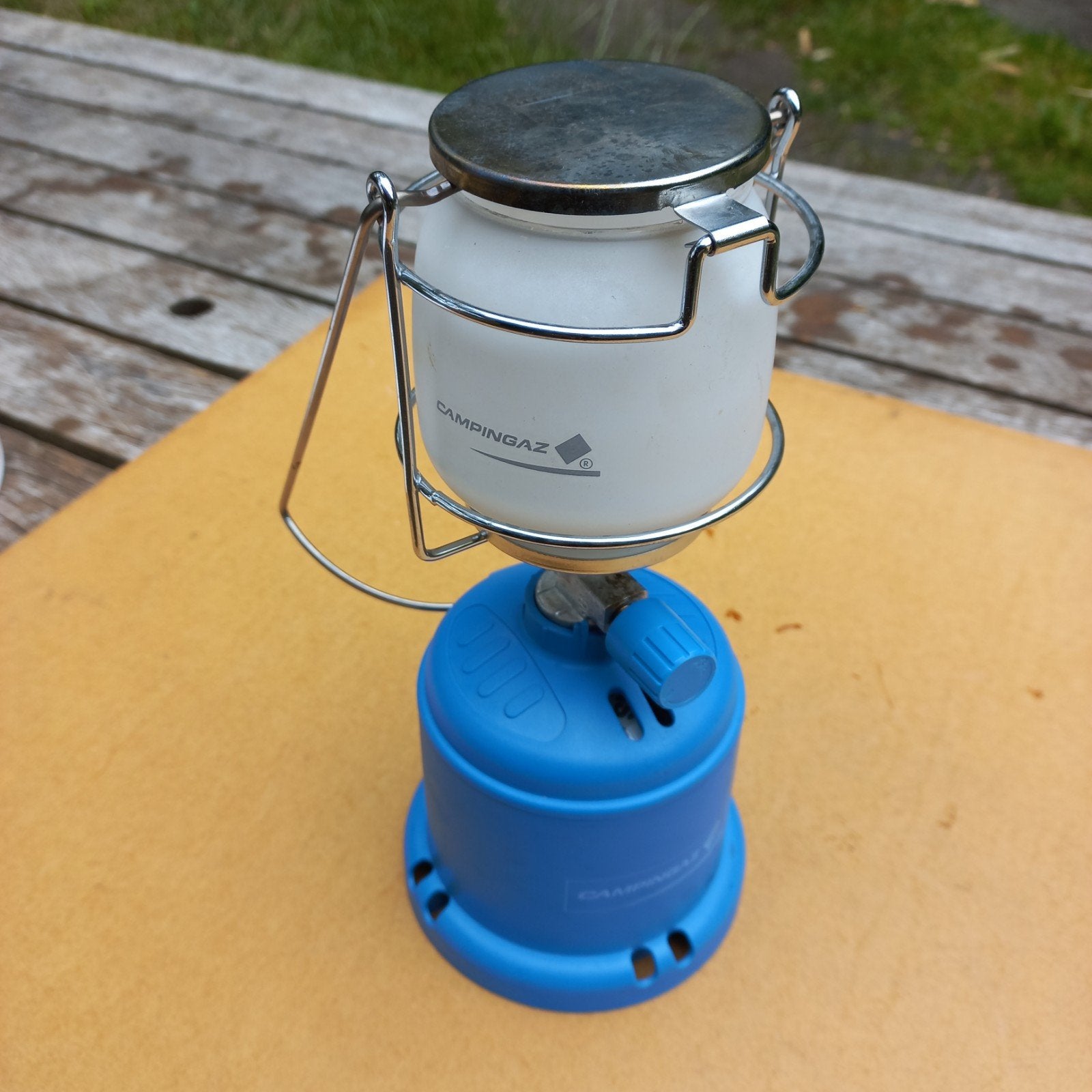 Campingaz,Gaslamp,kamperen, tuinlicht, Caravans en Kamperen, Ophalen of Verzenden