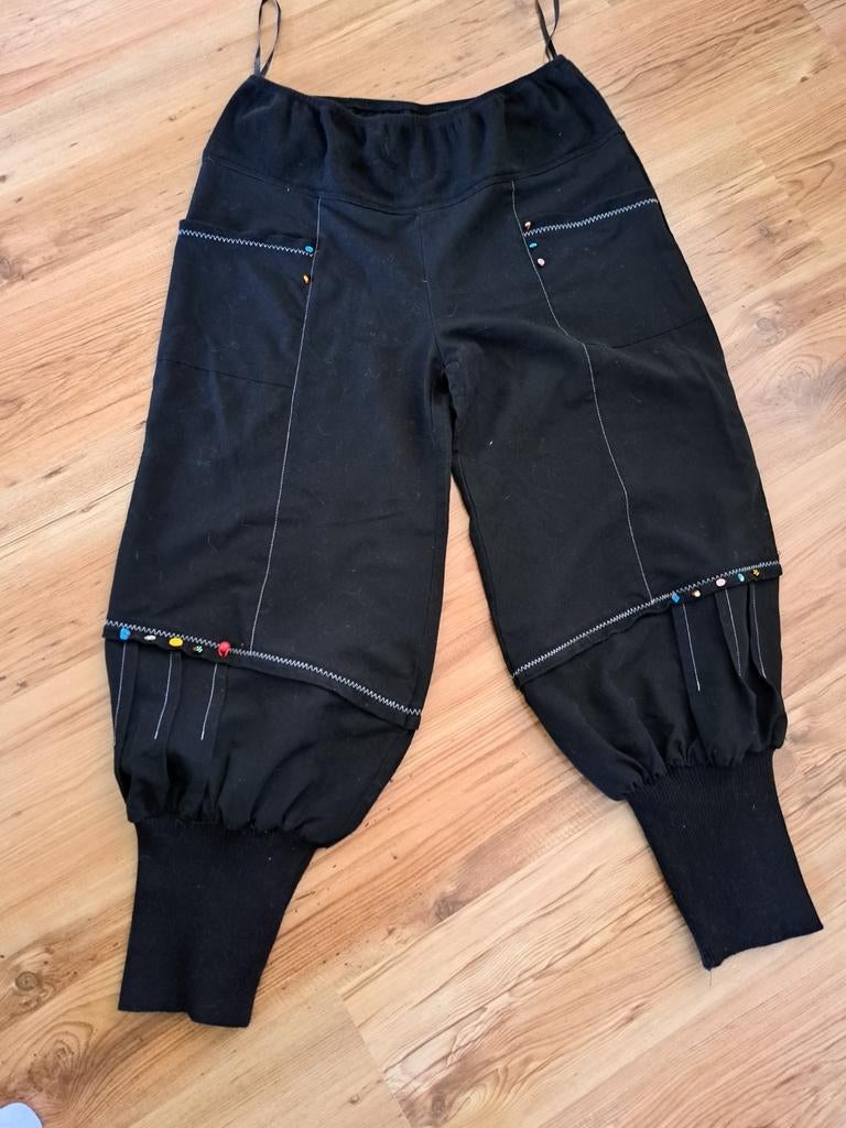 Zwarte hippe broek XL, Kleding | Dames, Zwart, Maat 46/48 (XL) of groter, Ophalen of Verzenden, Zo goed als nieuw