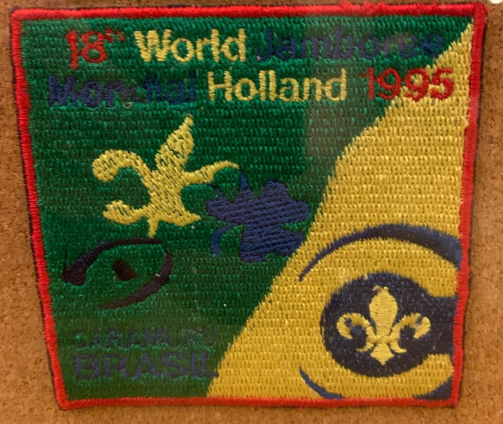 Gezocht scoutinginsignes wereld jamboree 1995, Ophalen of Verzenden, Embleem, Speld of Insigne