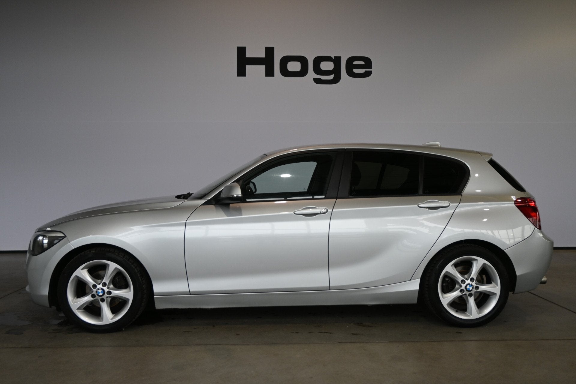 BMW 1-serie 116d EDE Business Airco Navigatie Lichtmetaal El, 1-Serie, Euro 5, Gebruikt, 4 cilinders