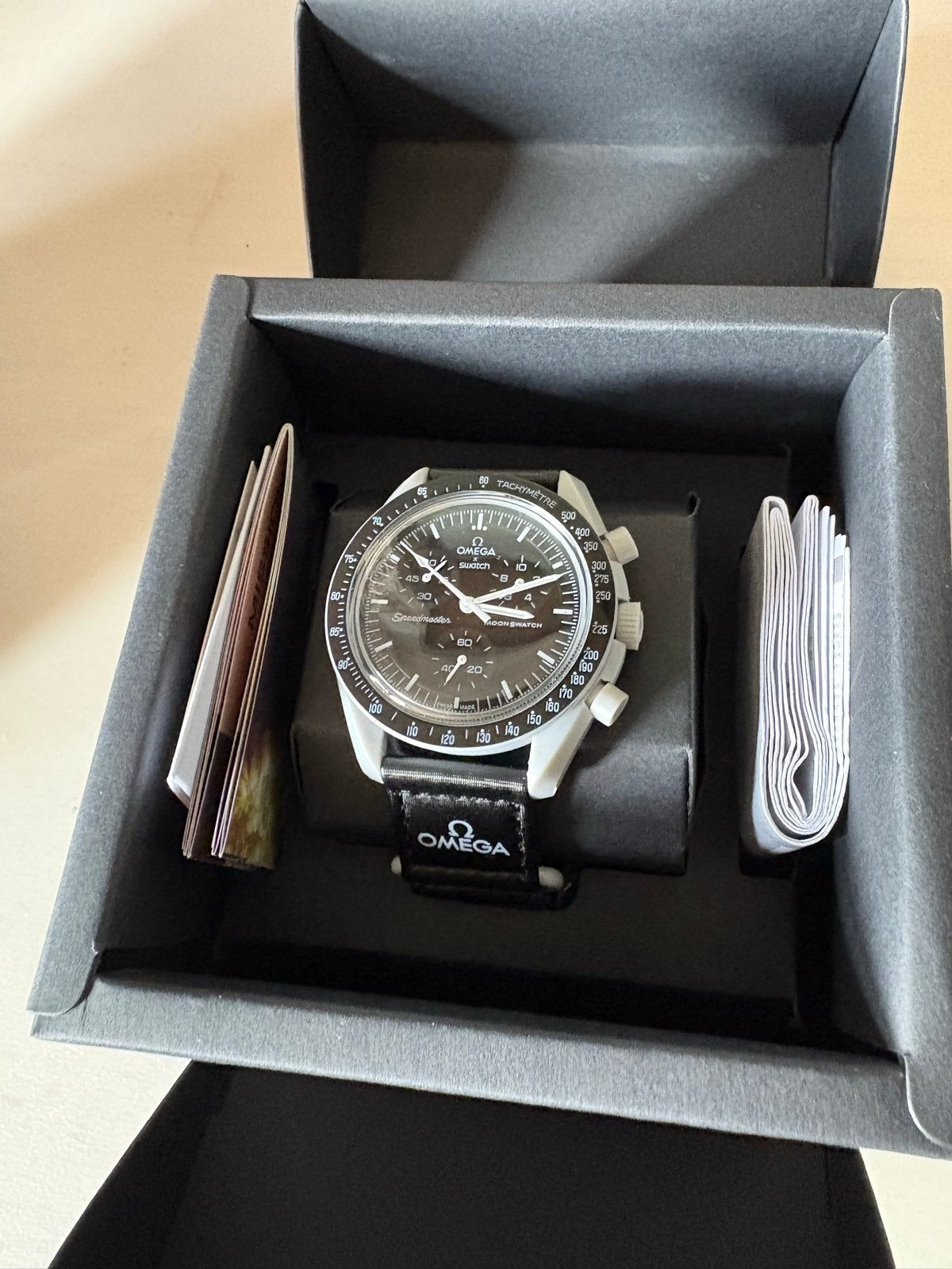 Omega x Swatch Moonswatch Mission to the Moon, Ophalen of Verzenden, Zo goed als nieuw