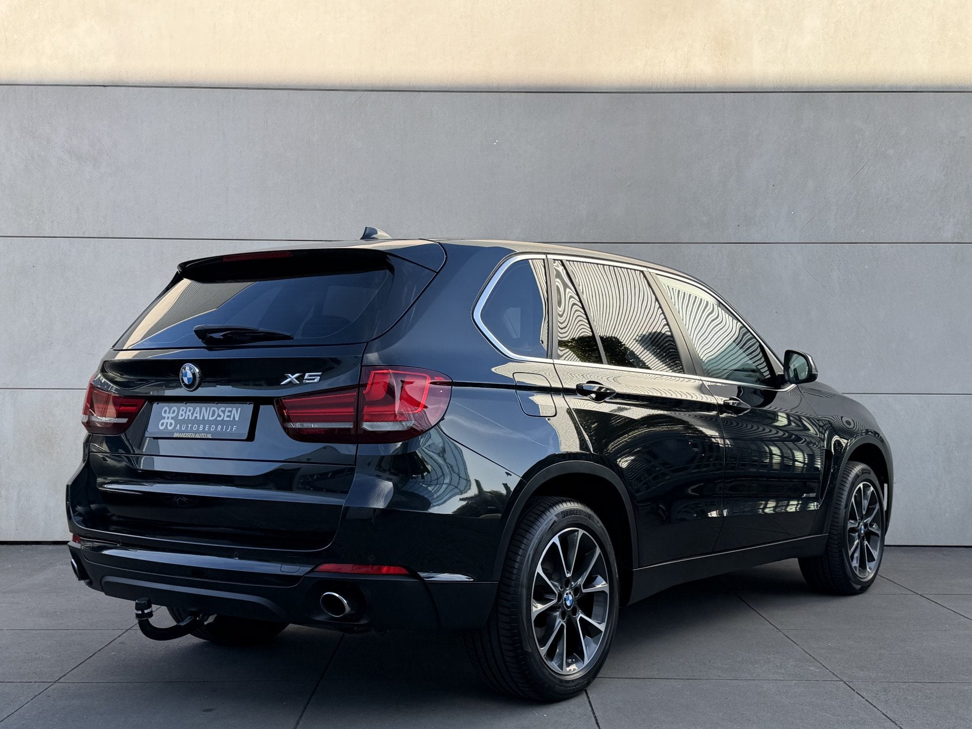 BMW X5 xDrive35i High Executive 19"-Leer-Sportstoelen-Trekha, Auto's, 2005 kg, Gebruikt, Met garantie (alle), Zwart